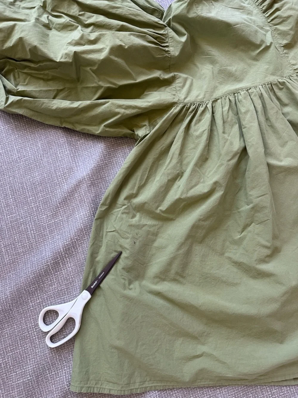 Millie Resort & Travel Olive Green Puff Sleeve Babydoll Dress Medium - Picture 5 of 14